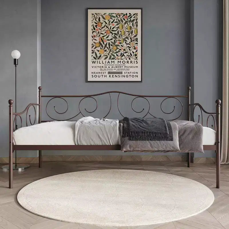 Retro Style Metal Daybed