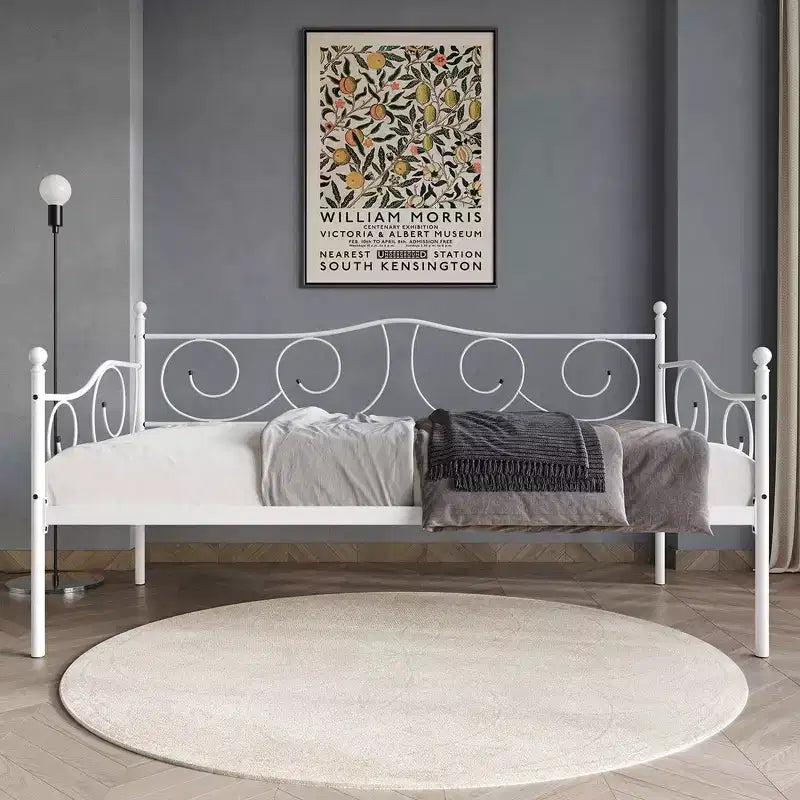Retro Style Metal Daybed