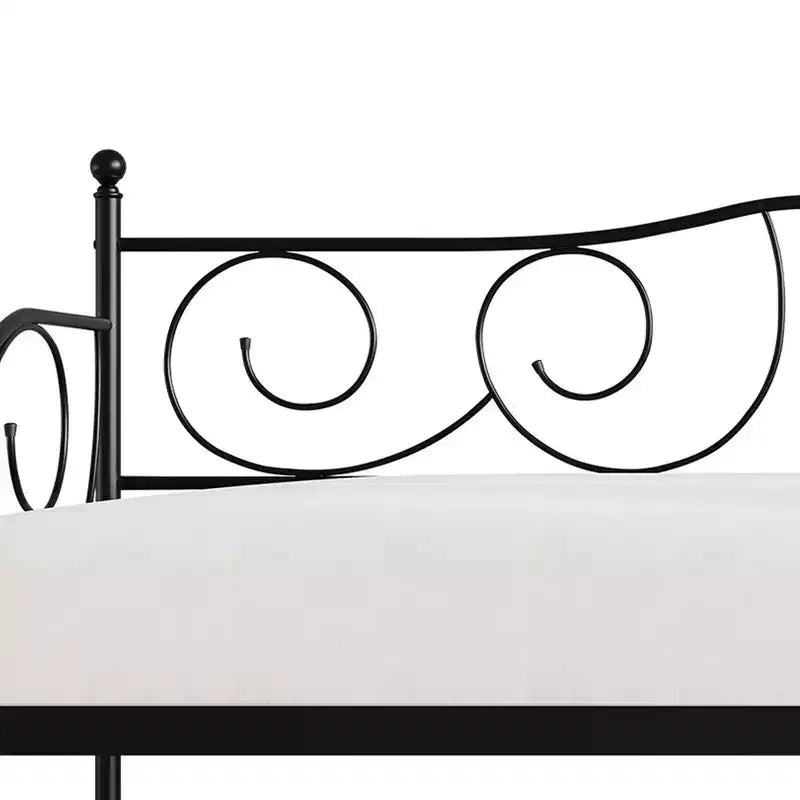 Retro Style Metal Daybed