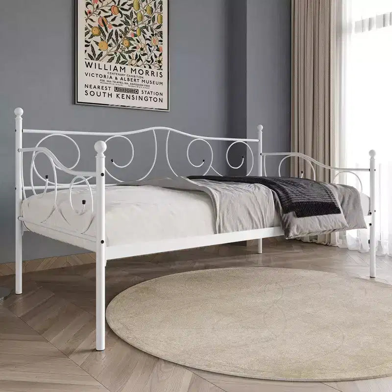 Retro Style Metal Daybed